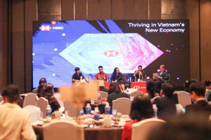 Đại diện ThinkZone Ventures chia sẻ tại sự kiện “Thriving in Vietnam’s New Economy”
